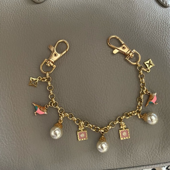 Chain charm for purses and handbags - Picture 3 of 3